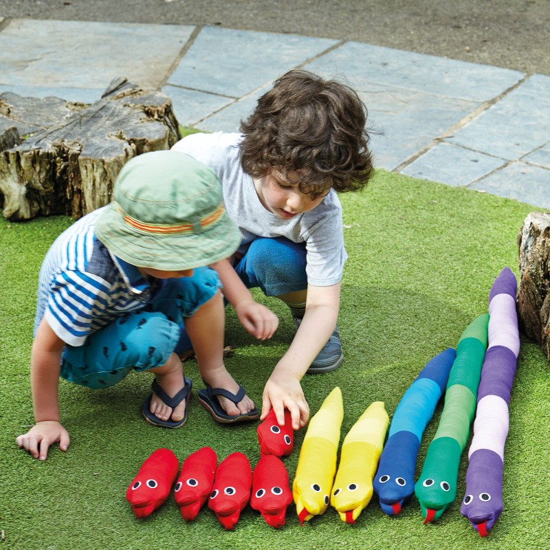 Resources to learn about shape, space and measures Yellow Door