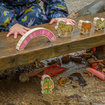 The Billy Goats Gruff Wooden Characters - Image 4