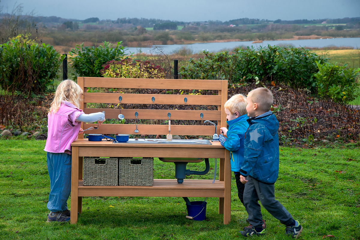 mud kitchen with water pump