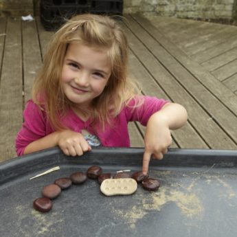Set of 20 tactile counting stones