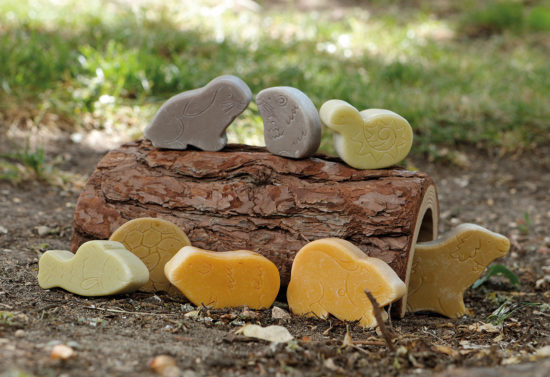 Set of eight pet play stones made from a durable stone mix