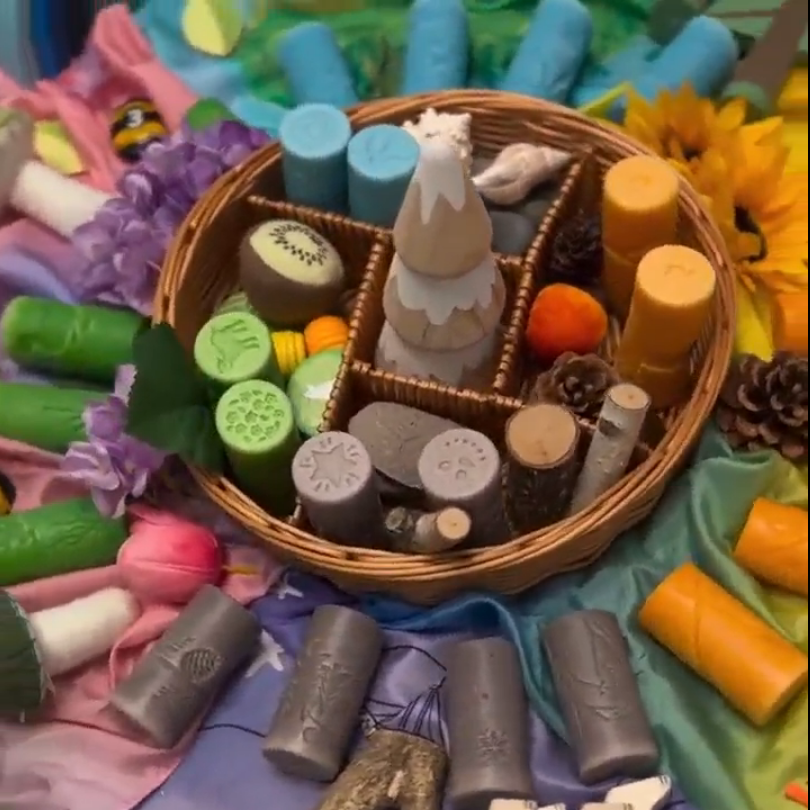 Let's roll seasons seasonal table with loose parts