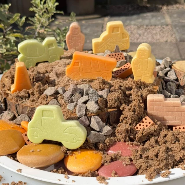 We’re loving this small world construction play — perfect for inspiring big imaginations in little builders!

From diggers to dump trucks, it’s a hands-on way to explore teamwork, problem-solving, and storytelling in the early years.

#smallworldplay #constructionplay #earlyyearslearning #invitationtoplay #toddleractivities #yellowdooreducation #yellowdoorplay #learningthroughplay #openendedplay